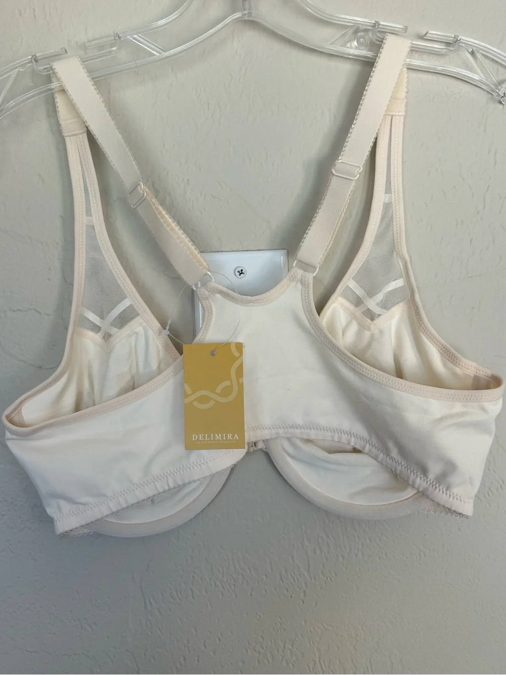 Delimira Women's Front Closure Unlined Bra 36D (1794)